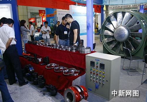 第十屆中國(guó)國(guó)際機(jī)電產(chǎn)品博覽會(huì)武漢盛大開幕，引領(lǐng)智造未來